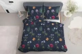 big_posciel-satynowa-160x200-kwiaty-granatowa-kolorowa-4040-a-home-satin-120.webp